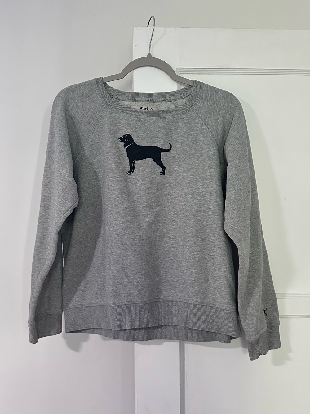 🐕 The Black Dog Martha’s Vineyard Crewneck | Size M | Heather Grey